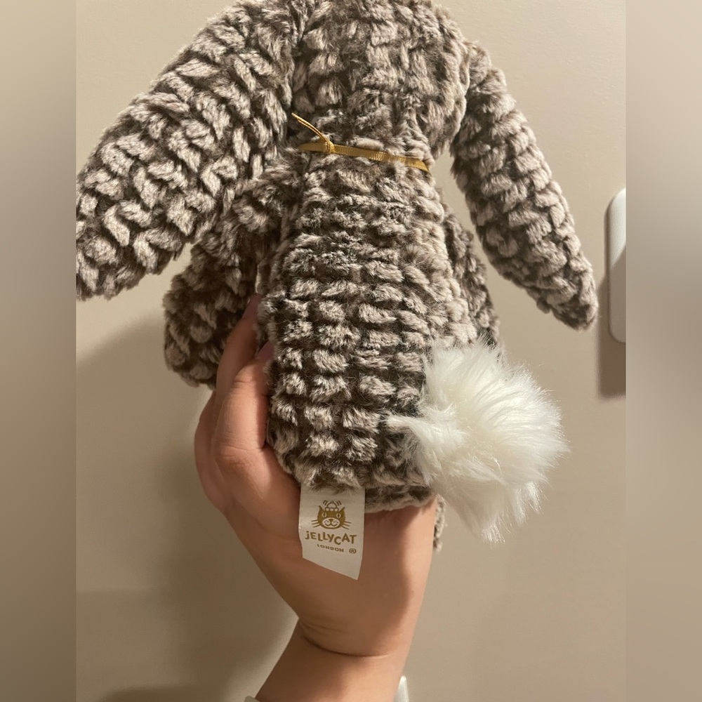 NWT Jellycat Bashful Luxe Bunny Pine RETIRED - Picture 4 of 8